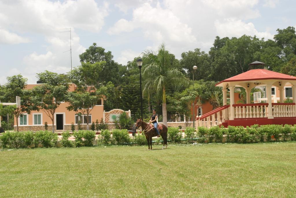 Los Cedros Uayamón Exterior foto
